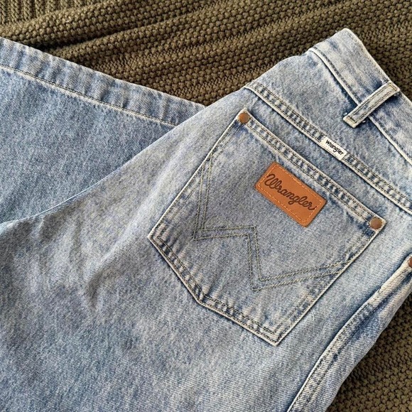 Wrangler Denim - Wrangler High Waist Wide Leg Jeans